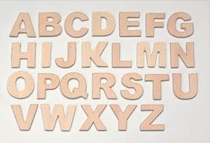 5,5 cm hoch Deko Alphabet 104 TLG XL Buchstaben zum Basteln Großbuchstaben A-Z Natur Relaxdays Holzbuchstaben Set